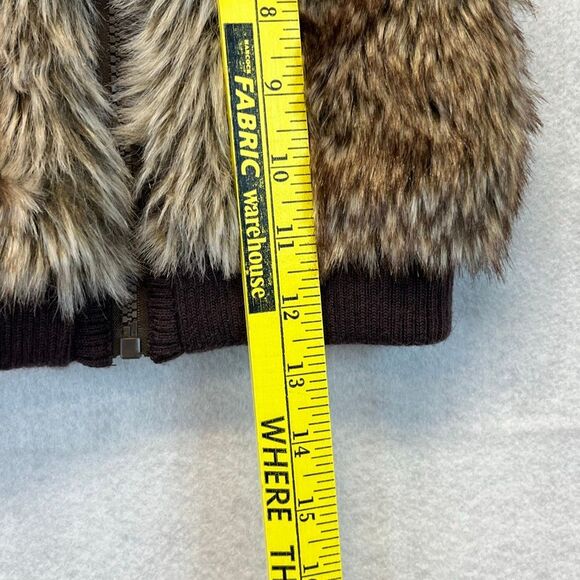 STARTING OUT Vest Girls Size 9 Months Brown Faux Fur Full Zip Sleeveless 9M Flaw - Picture 7 of 12